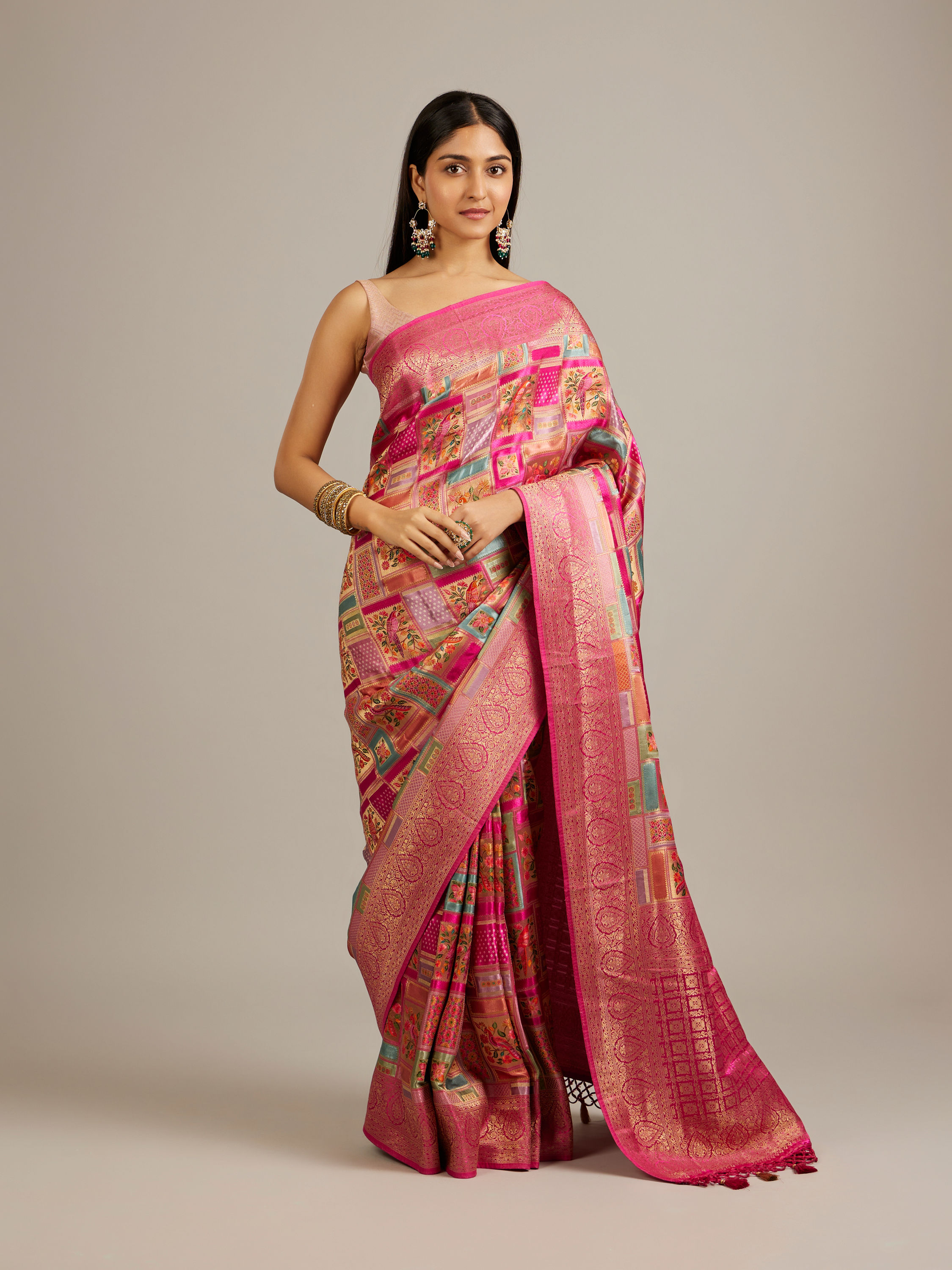 Mohey Women Rani Pink Grid Patterned Saree with Peacock Motifs