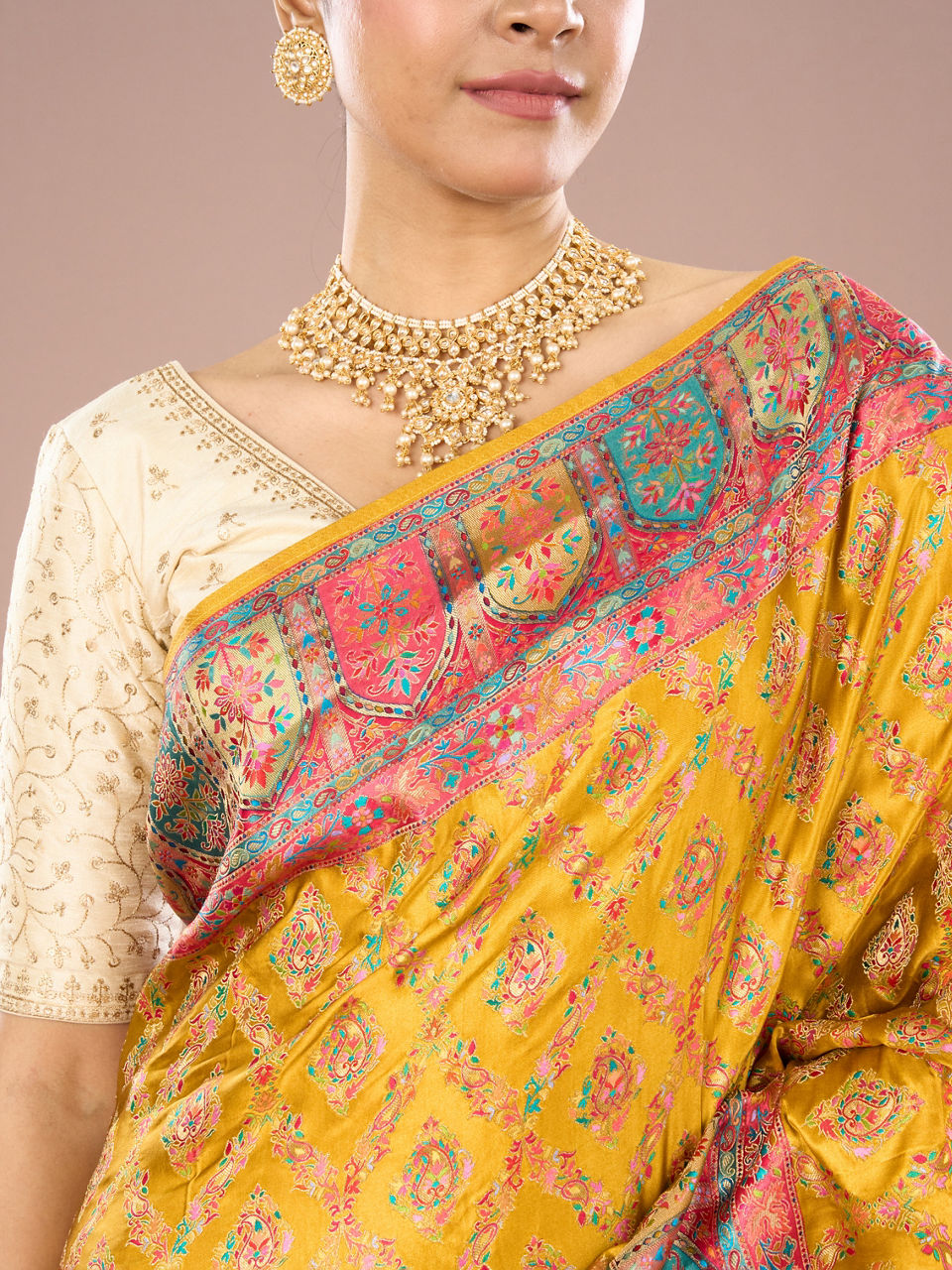 Mohey Women Mustard Yellow Satin Saree