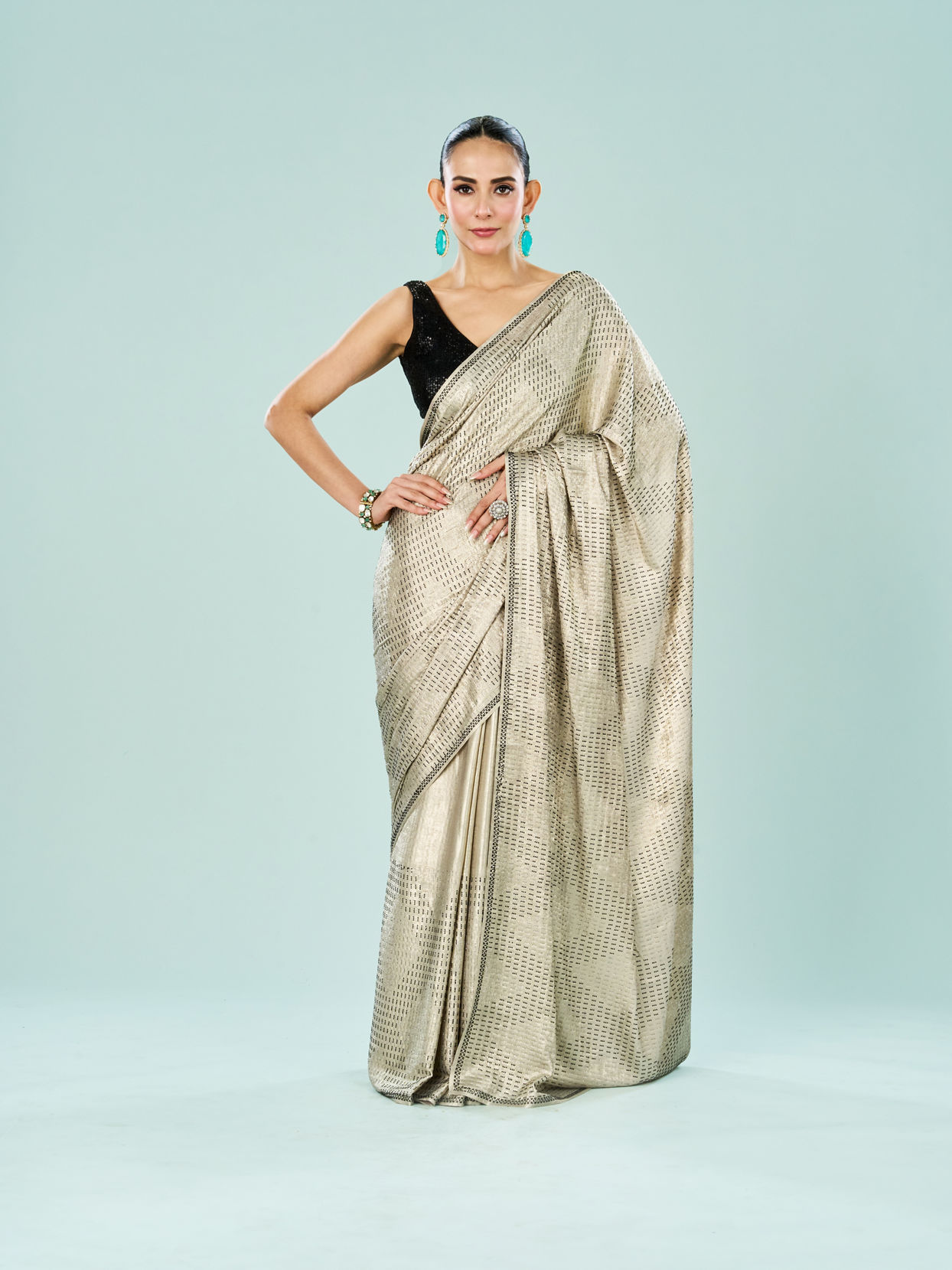 Mohey Women Cream Satin Cocktail Saree