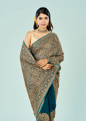 Mohey Women Elegant Rama Green Georgette Saree