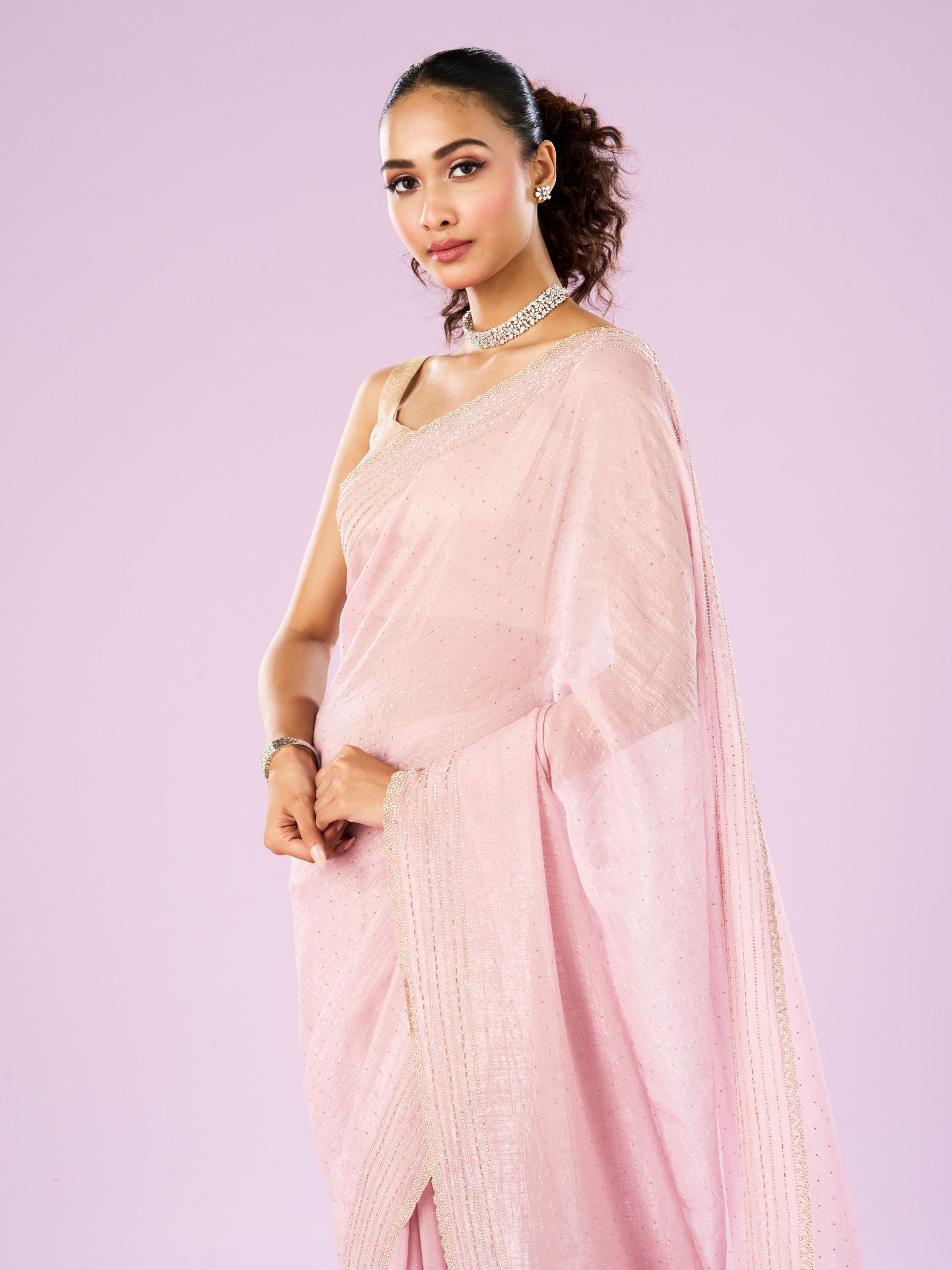 Mohey Women Elegant Pink Organza Saree