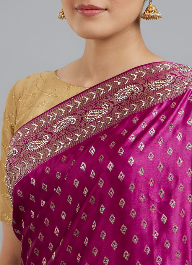 Mohey Women Wine Elegance Saree