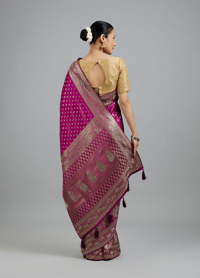 Mohey Women Wine Elegance Saree