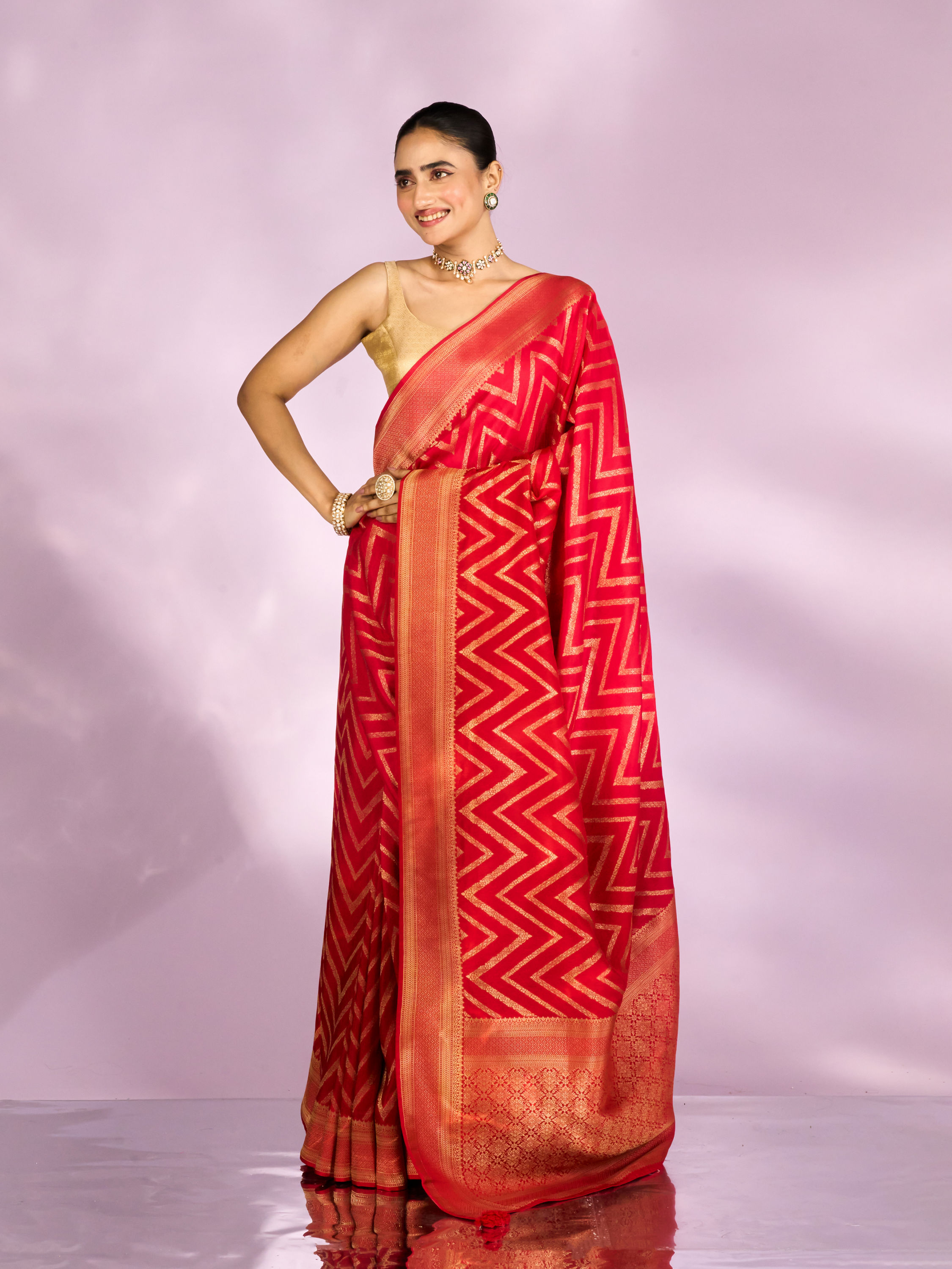 Mohey Women Glamorous Red Celebration Saree