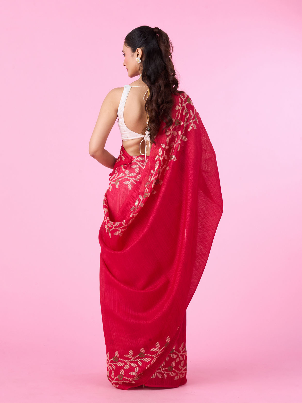 Mohey Women Radiant Pink Gifting Saree
