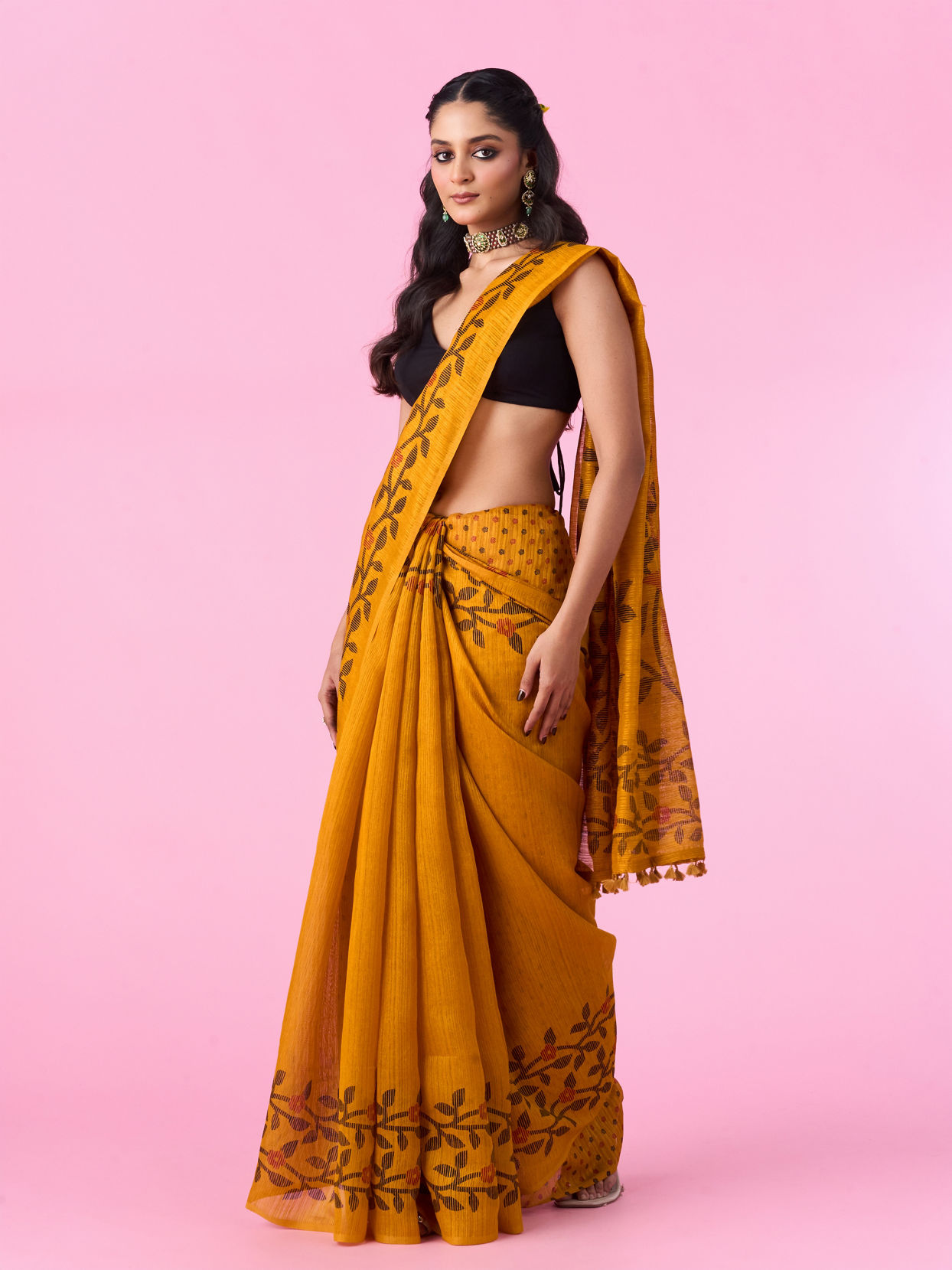 Mohey Women Sunset Glow Festive Saree