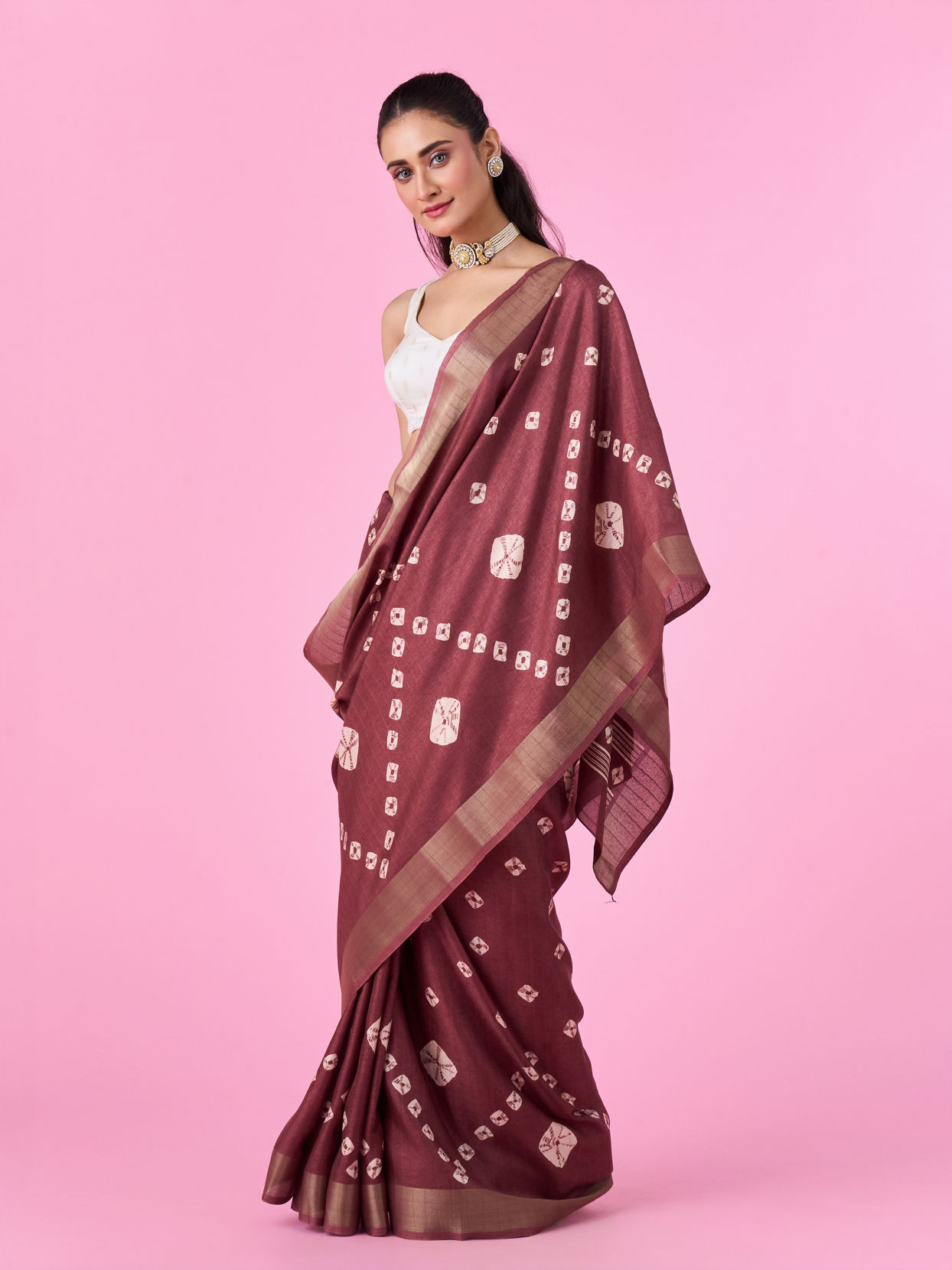 Mohey Women Brown Art Silk Splendor Saree