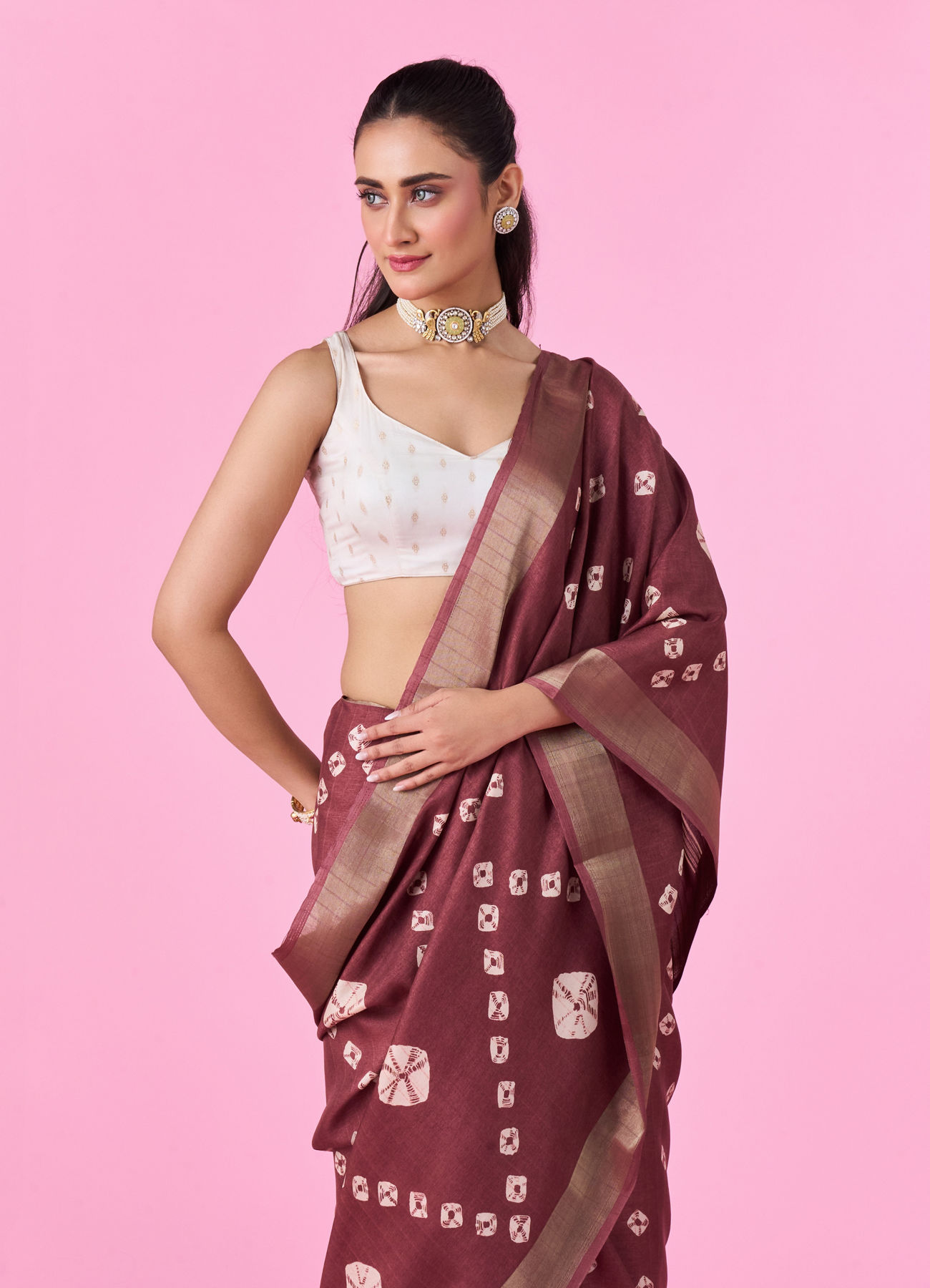 Mohey Women Brown Art Silk Splendor Saree