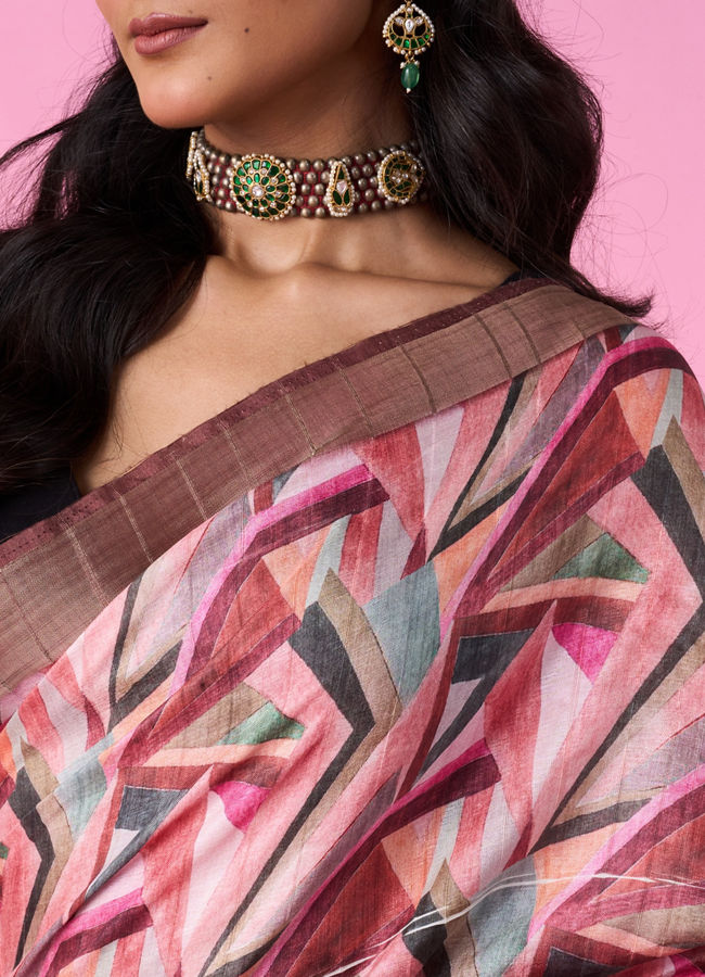 Mohey Women Ravishing Brown Saree Ensemble