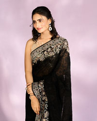 Mohey Women Black Georgette Radiance Saree
