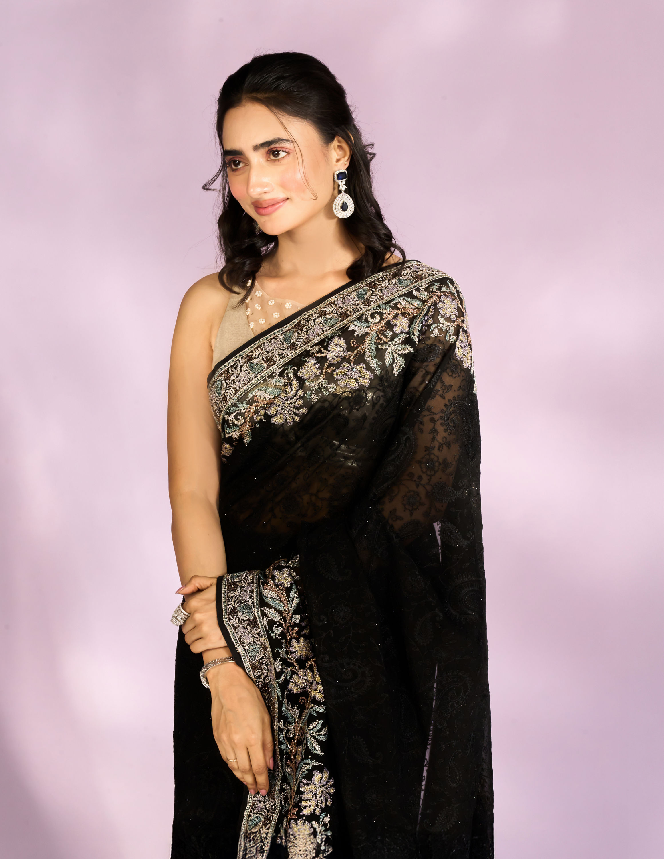 Mohey Women Black Georgette Radiance Saree