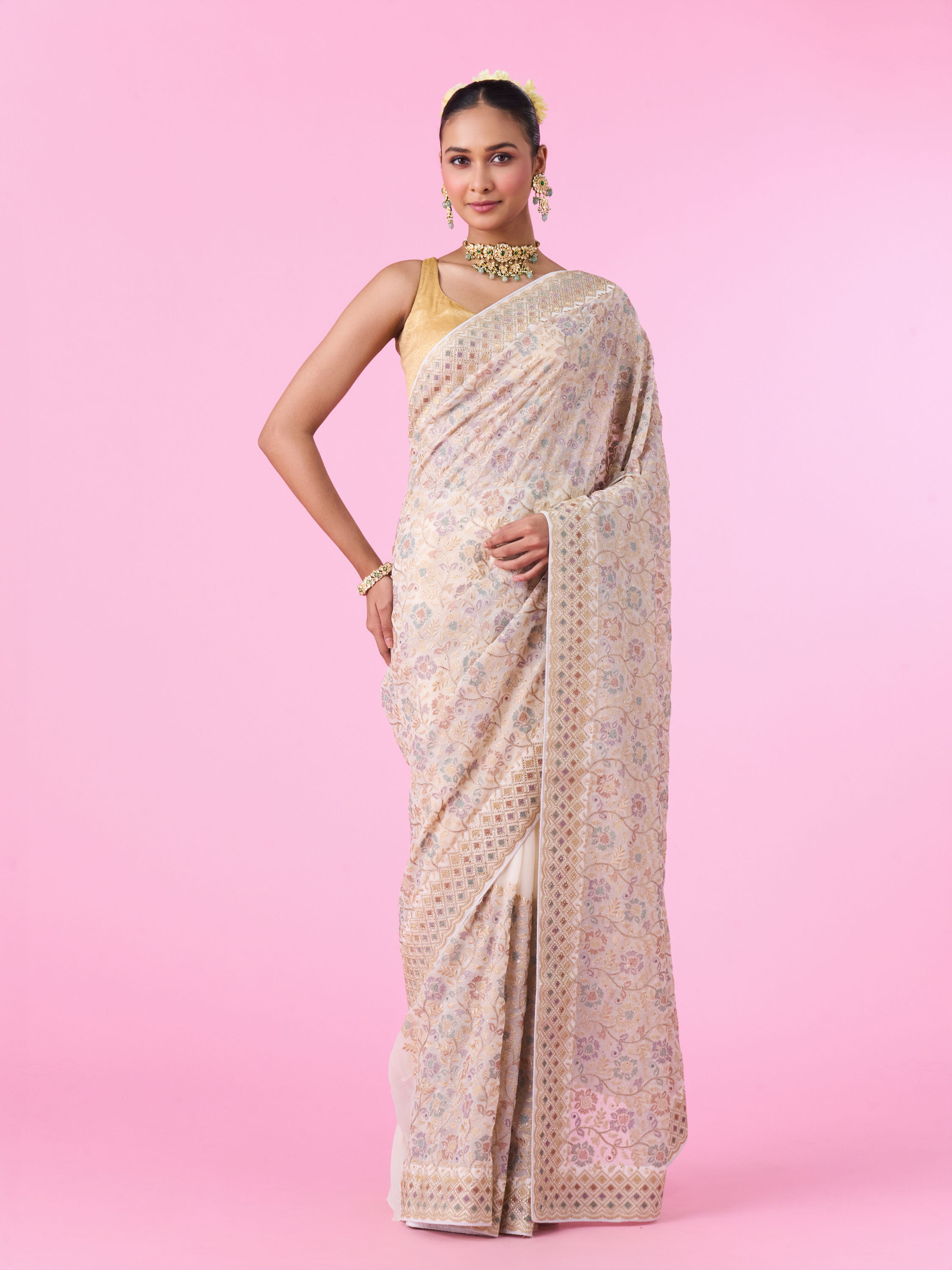 Mohey Women Elegant Cream Georgette Saree