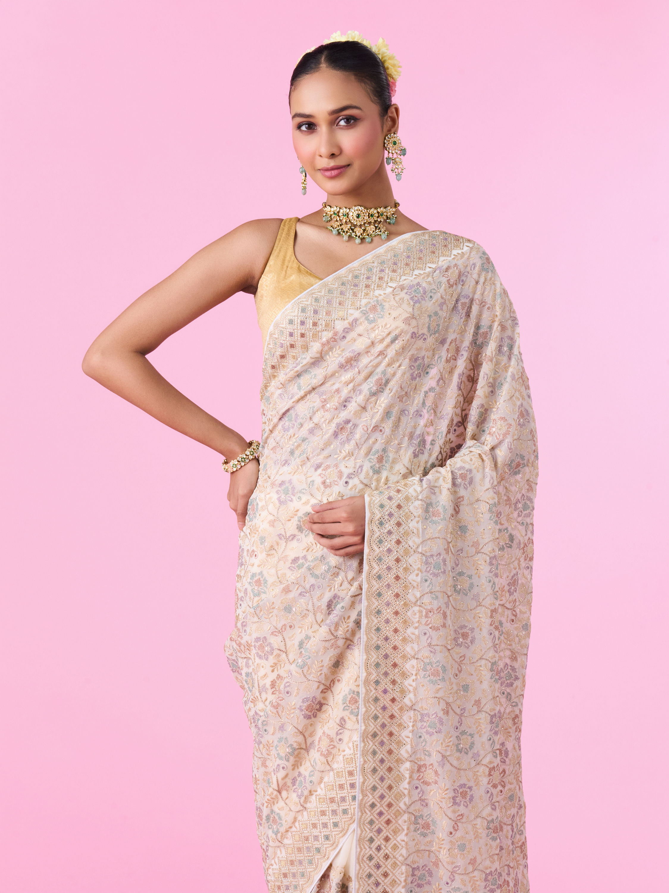 Mohey Women Elegant Cream Georgette Saree