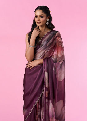 Mohey Women Enchanting Wine Chinon Saree