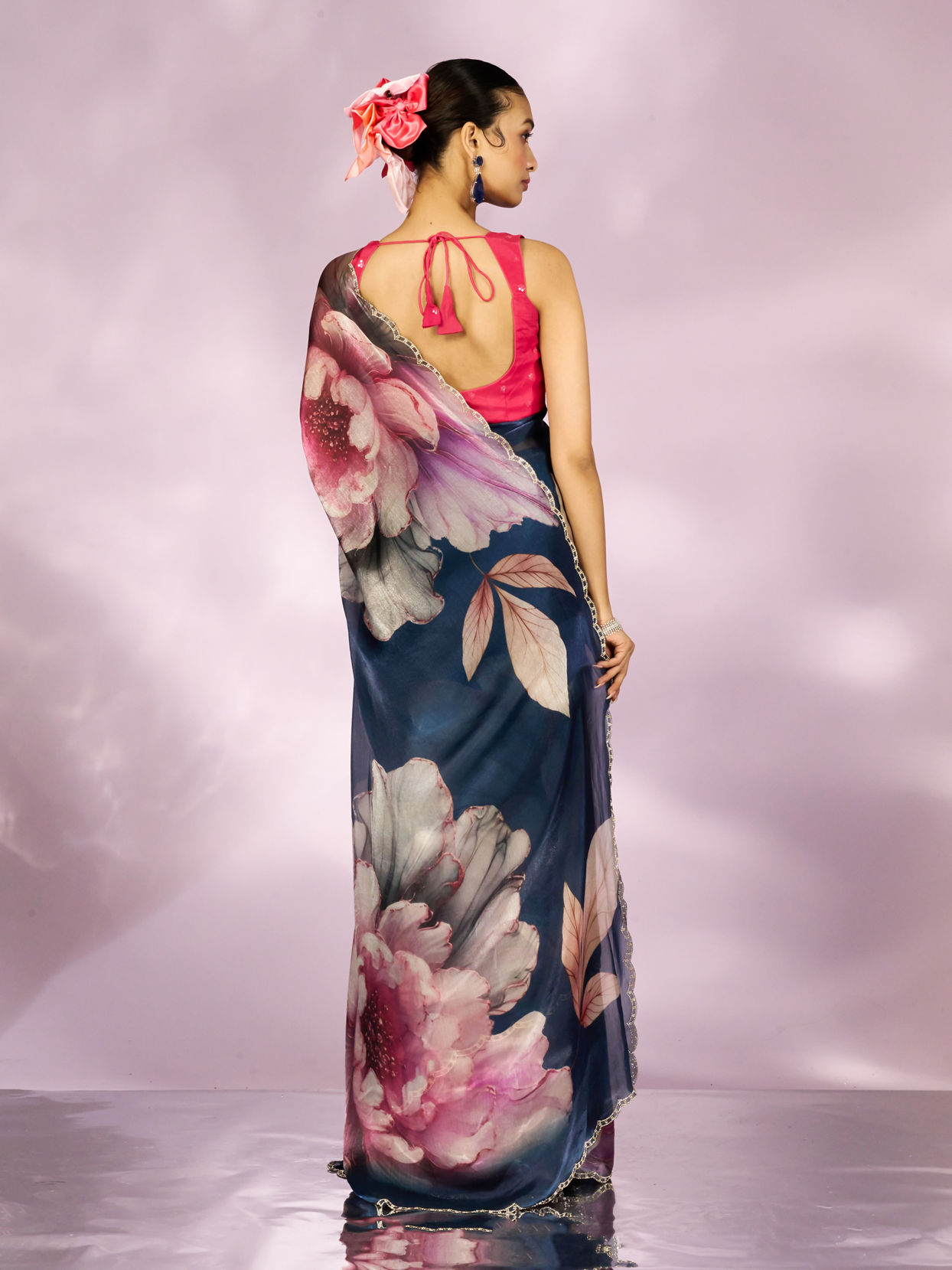 Mohey Women Indigo Blue Elegance Saree