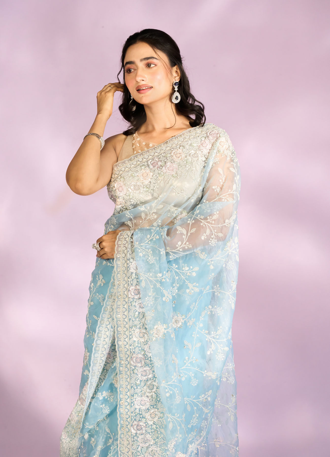 Mohey Women Mesmerizing Light Blue Organza Saree