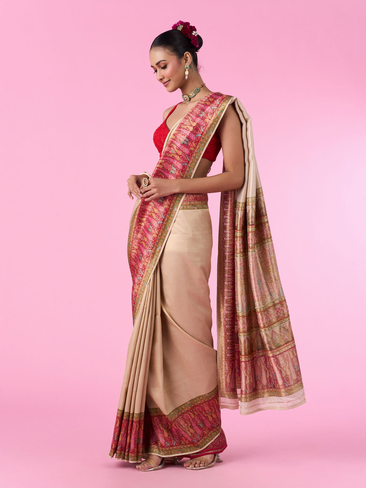 Mohey Women Elegant Cream Banarasi Saree