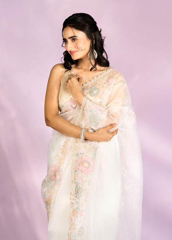 Mohey Women Gleaming White Organza Saree