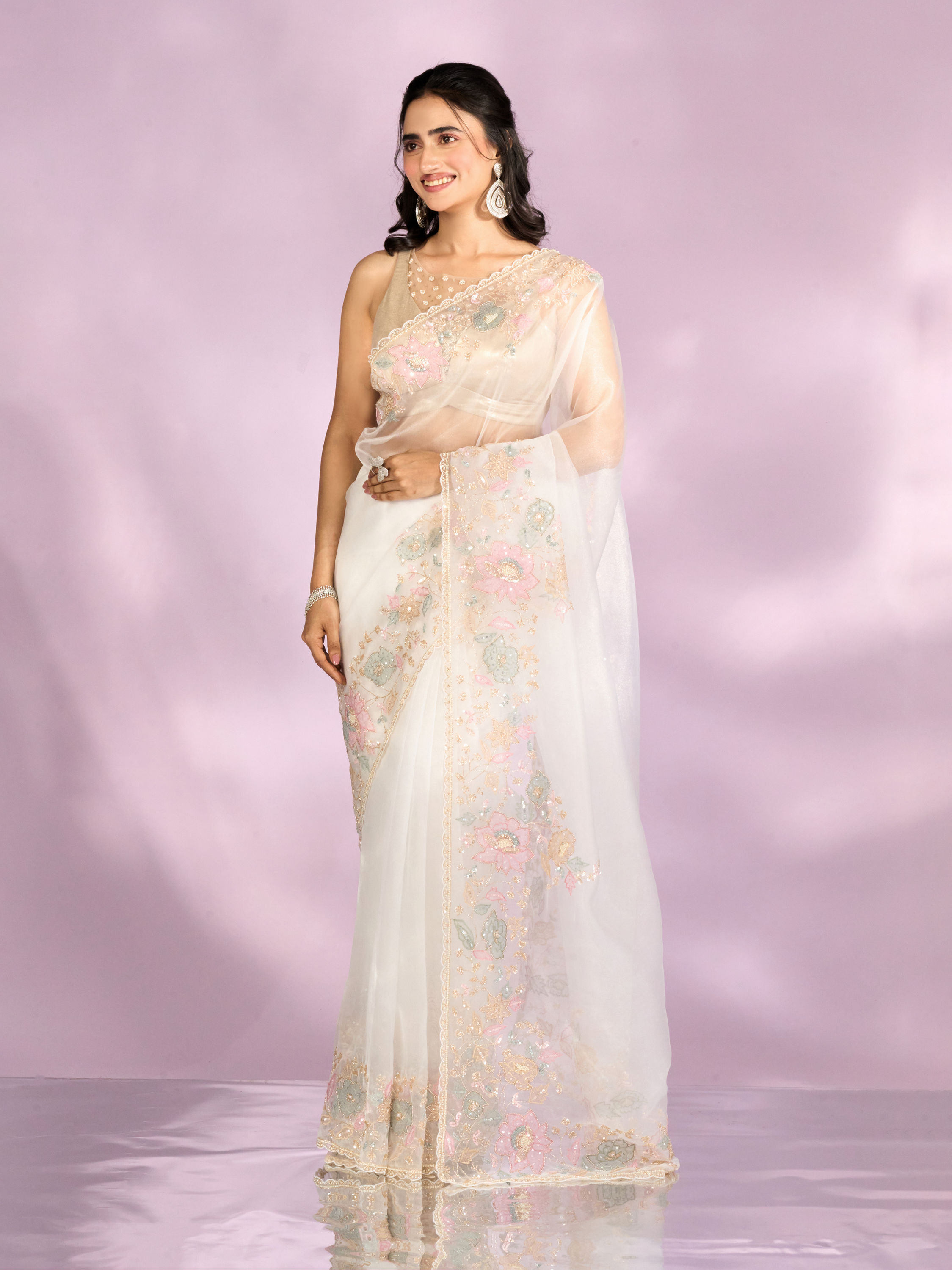 Mohey Women Gleaming White Organza Saree
