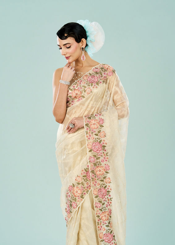 Mohey Women Cream Dream Organza Saree