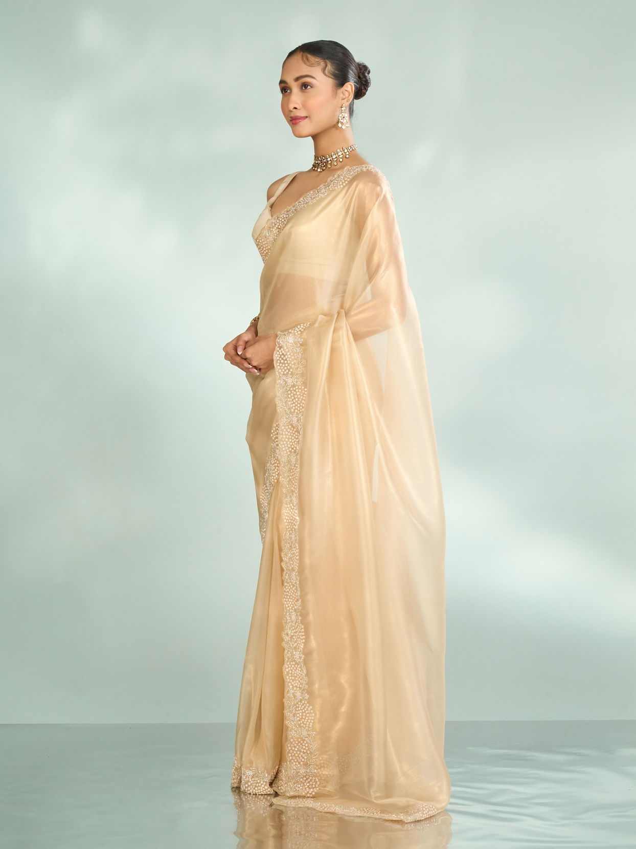Mohey Women Ethereal Beige Organza Saree
