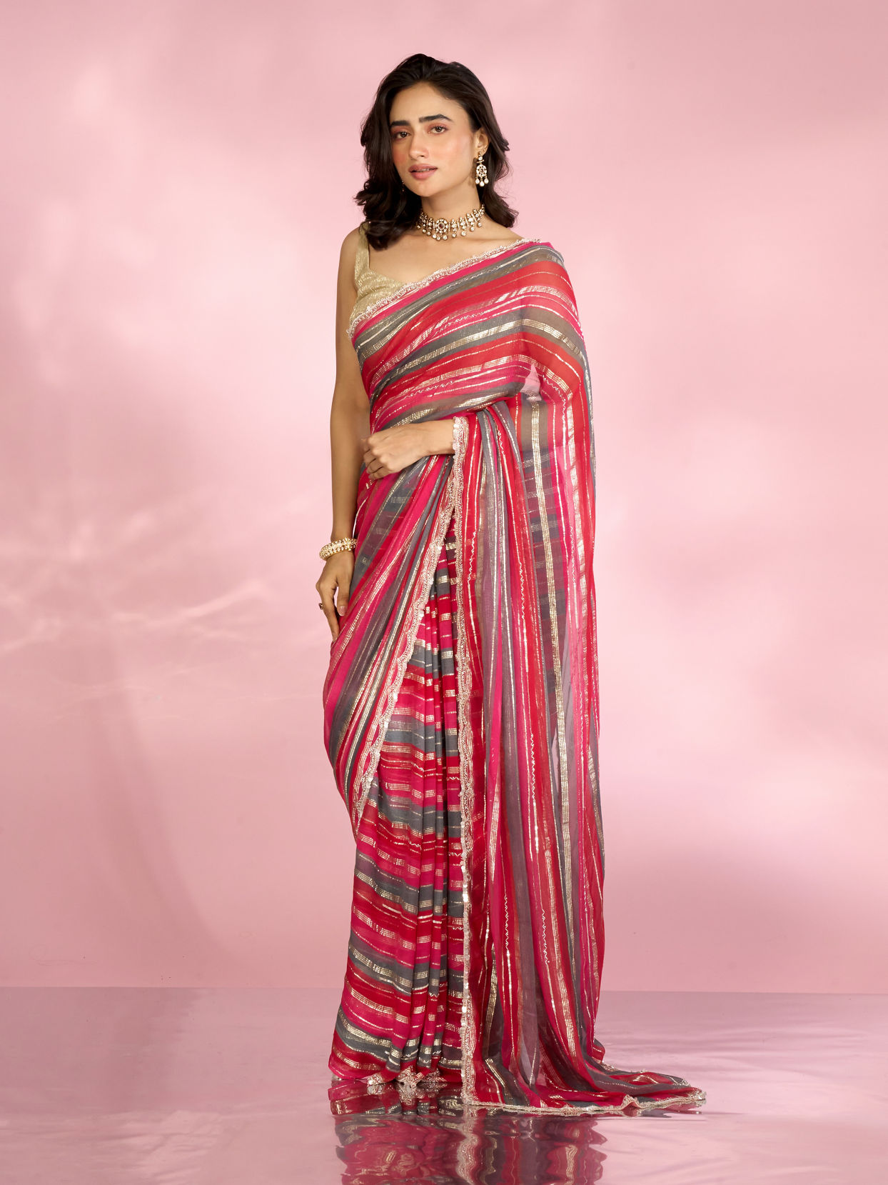 Mohey Women Radiant Rani Red Georgette Saree