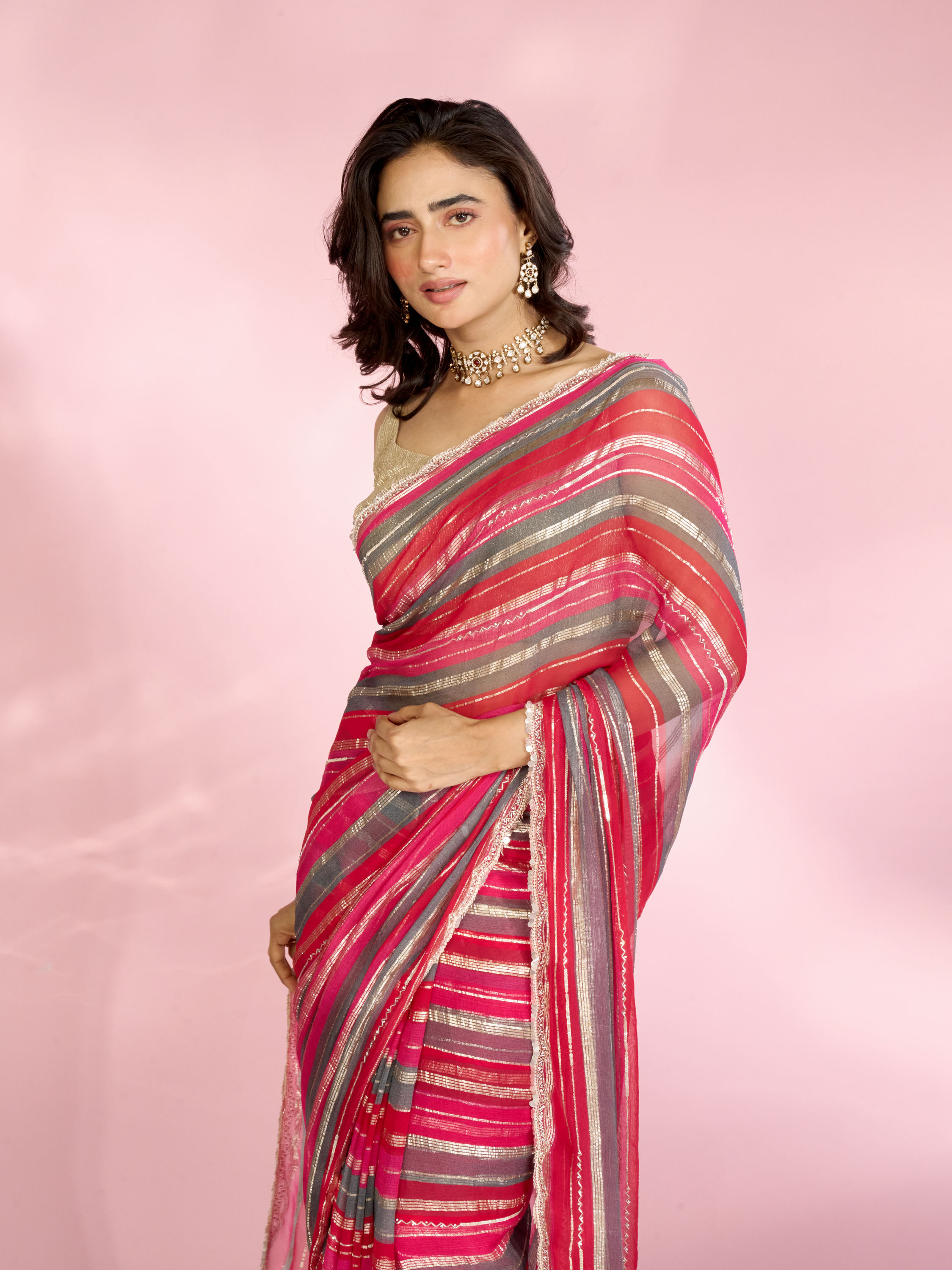 Mohey Women Radiant Rani Red Georgette Saree
