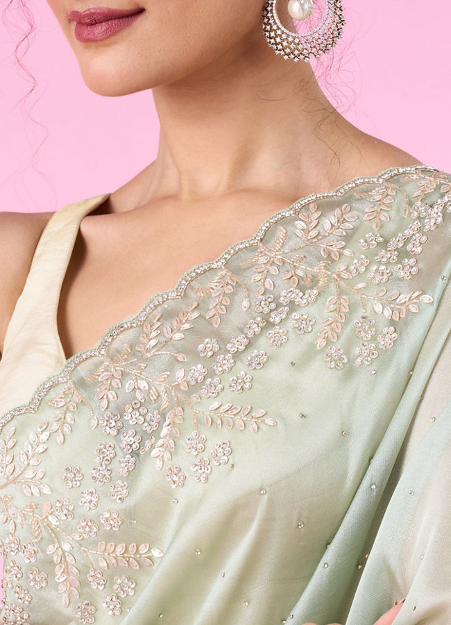 Mohey Women Opulent Green Organza Saree