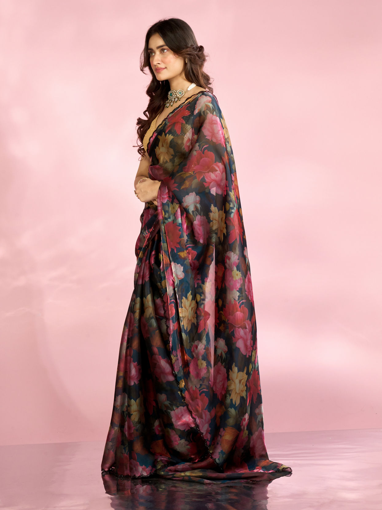 Mohey Women Elegant Blue Organza Saree