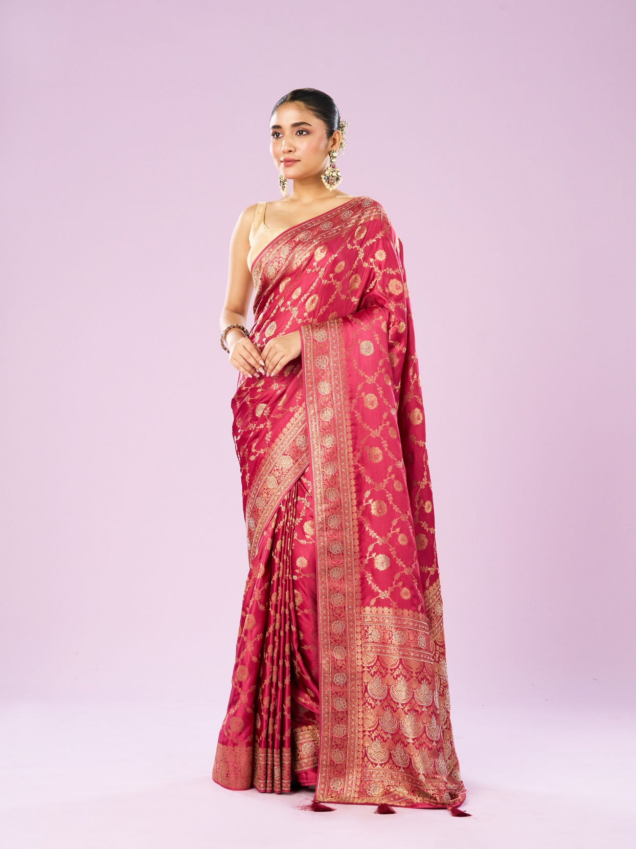 Mohey Women Dazzling Dusty Pink Saree