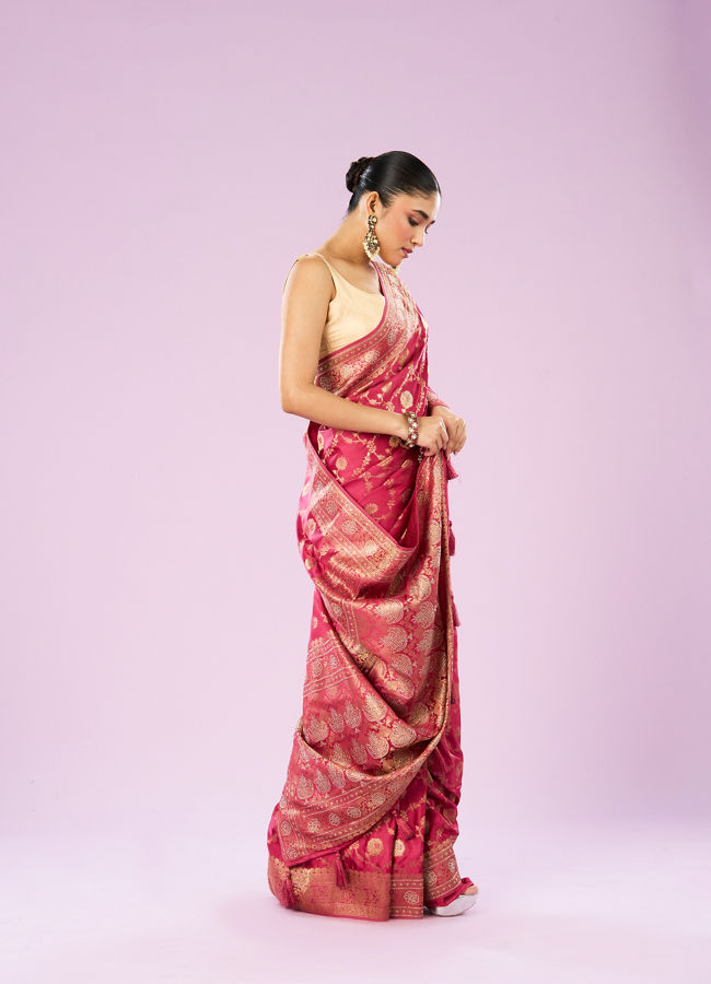 Mohey Women Dazzling Dusty Pink Saree