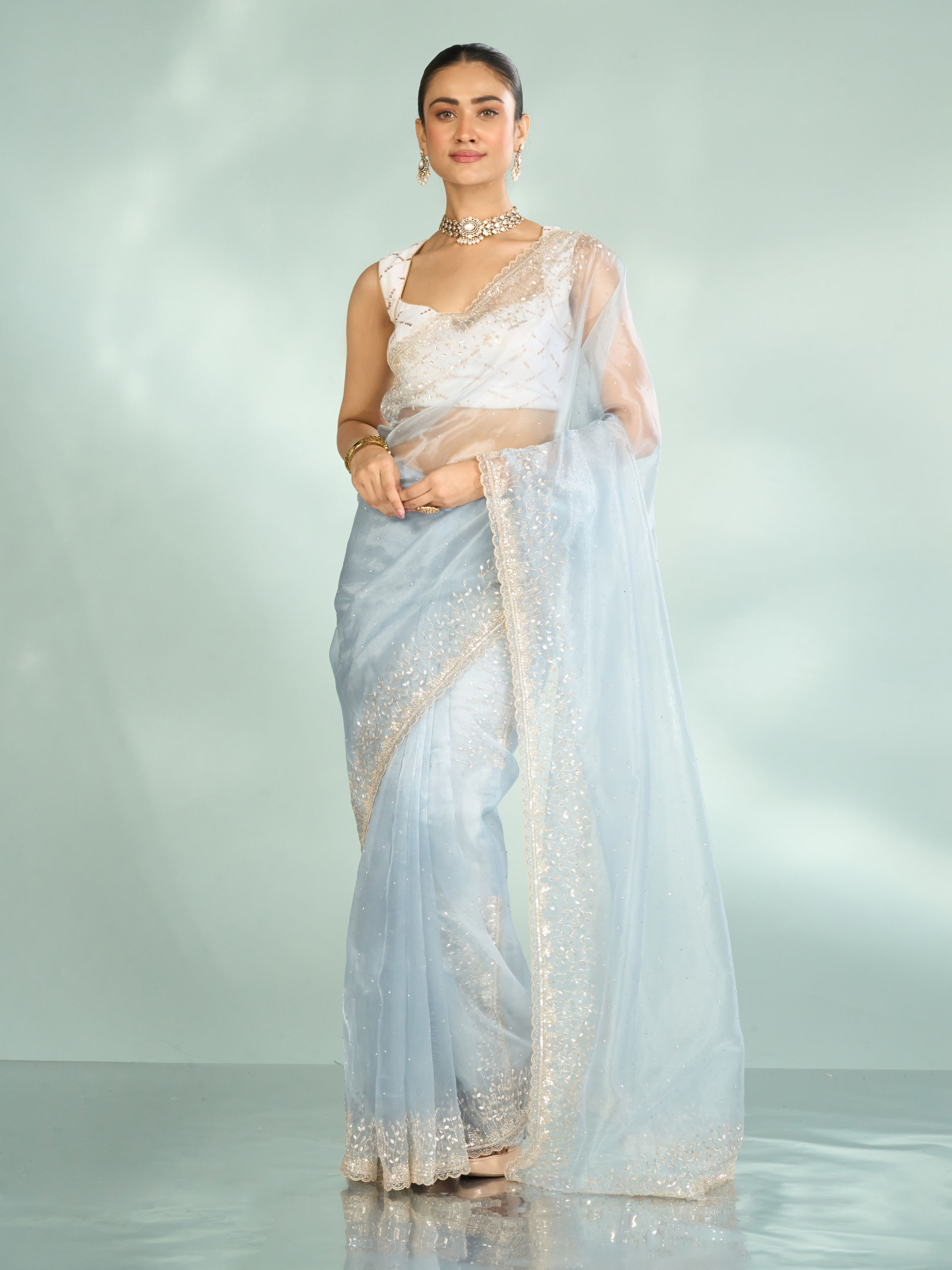 Mohey Women Blue Organza Enchantress Saree