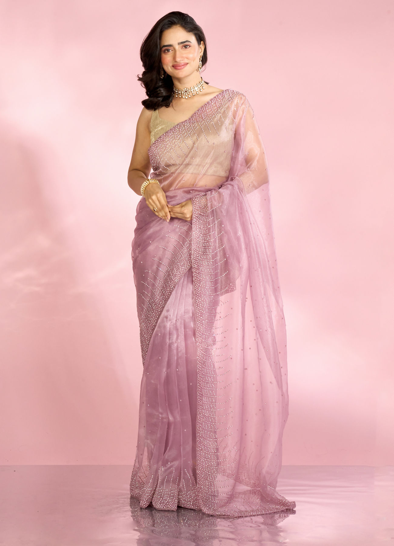 Mohey Women Scintillating Purple Radiance Organza Saree
