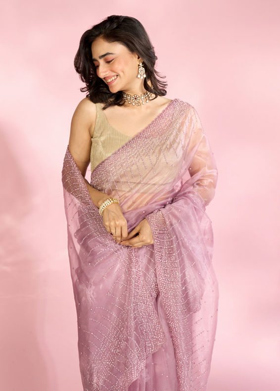 Mohey Women Scintillating Purple Radiance Organza Saree