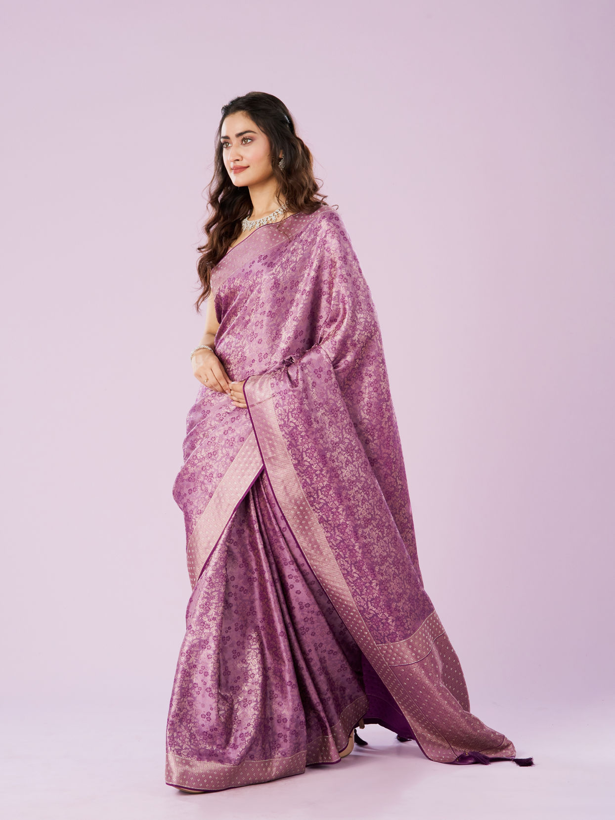 Mohey Women Elegant Purple Symphony Saree