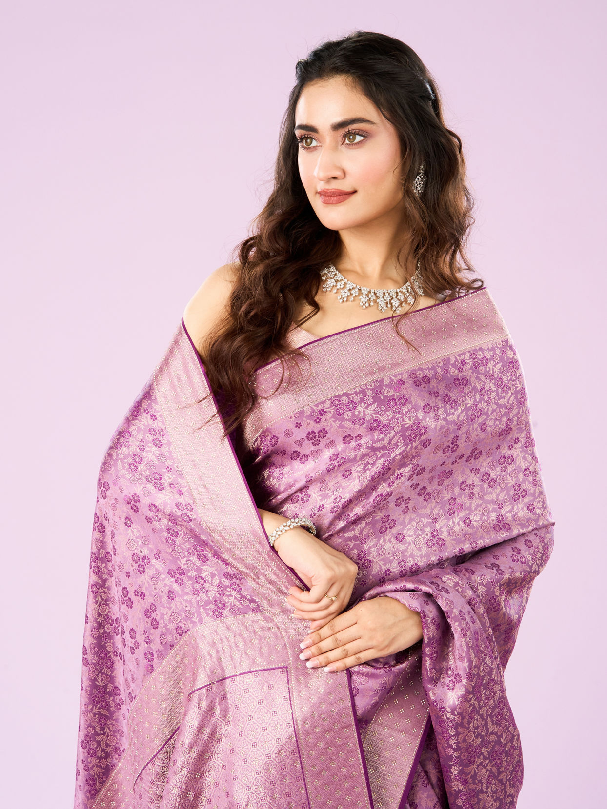 Mohey Women Elegant Purple Symphony Saree