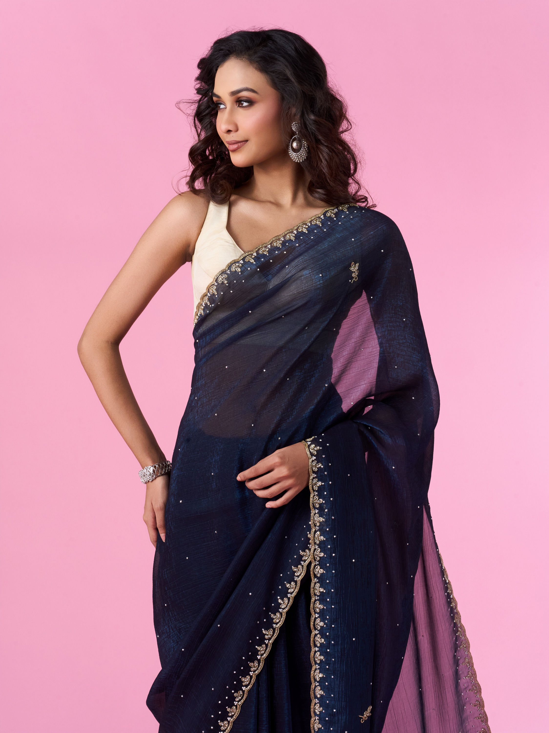 Mohey Women Elegant Indigo Blue Saree