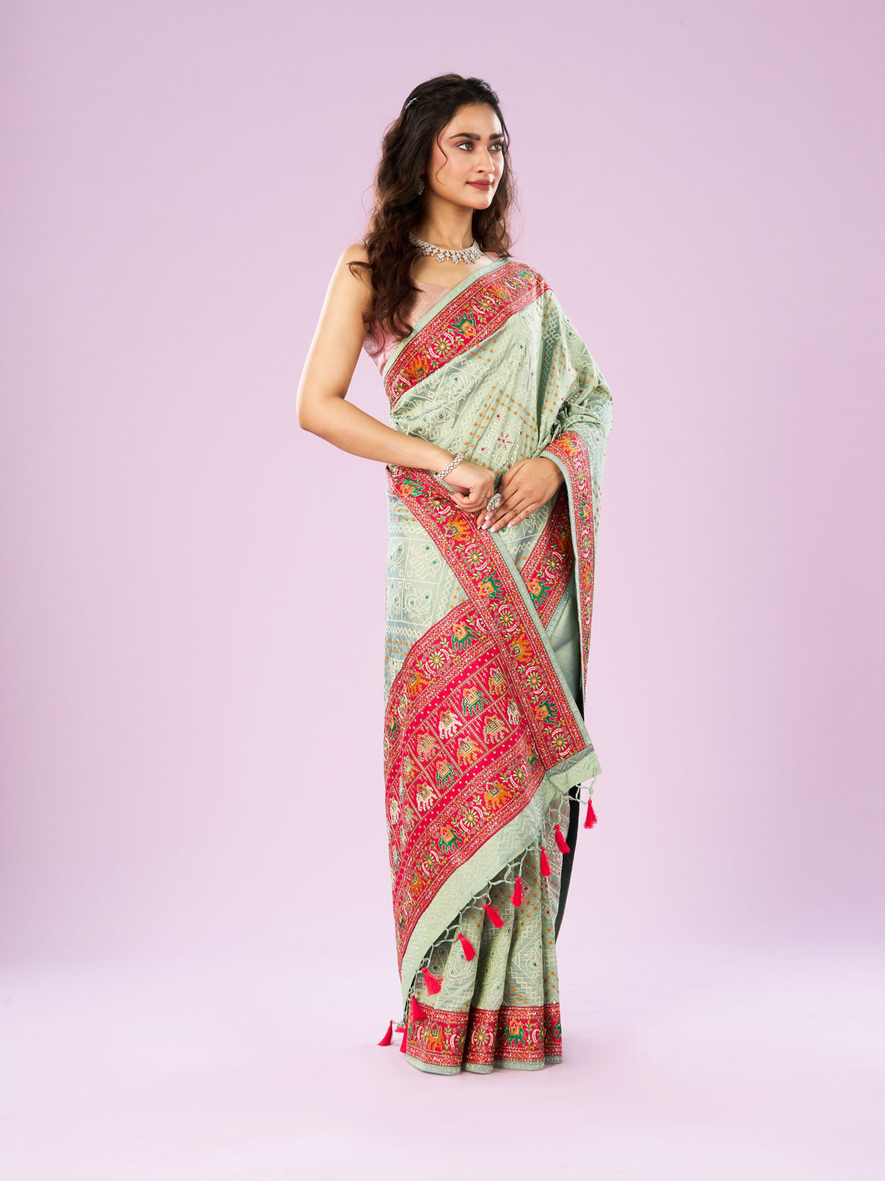 Mohey Women Sea Green Splendor Saree