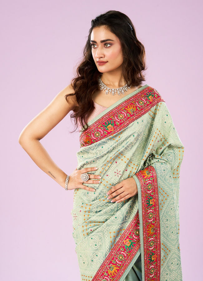 Mohey Women Misty Green Saree