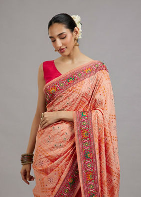 Mohey Women Peach Elegance Saree