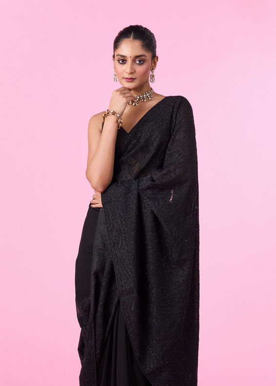 Mohey Women Elegant Black Georgette Saree