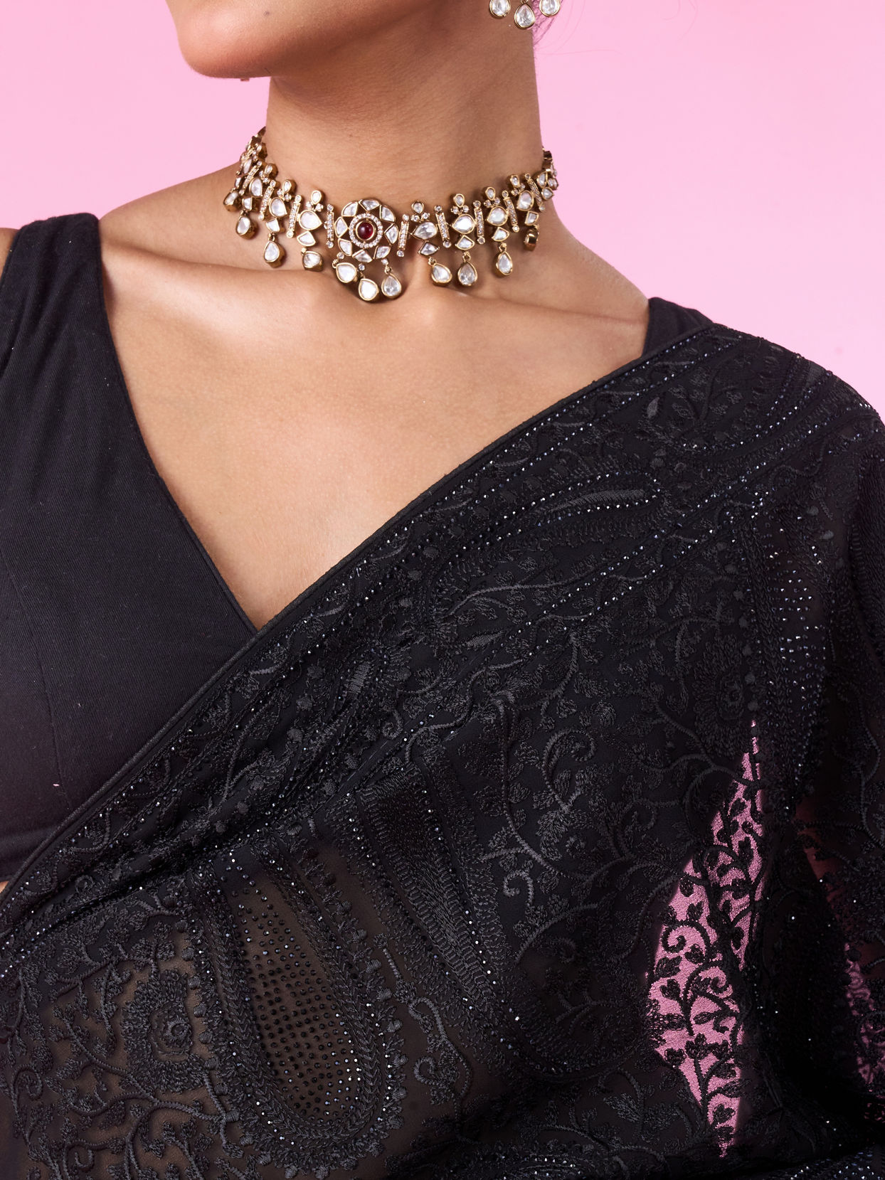 Mohey Women Elegant Black Georgette Saree