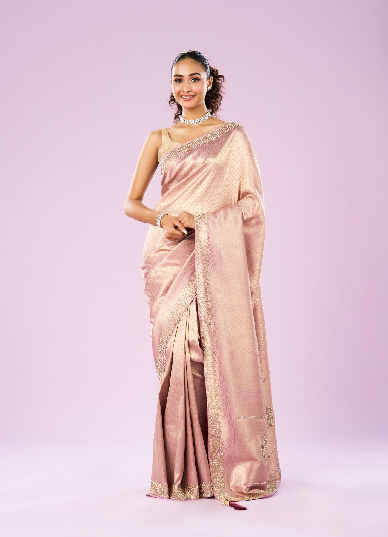 Mohey Women Purple Radiance Saree