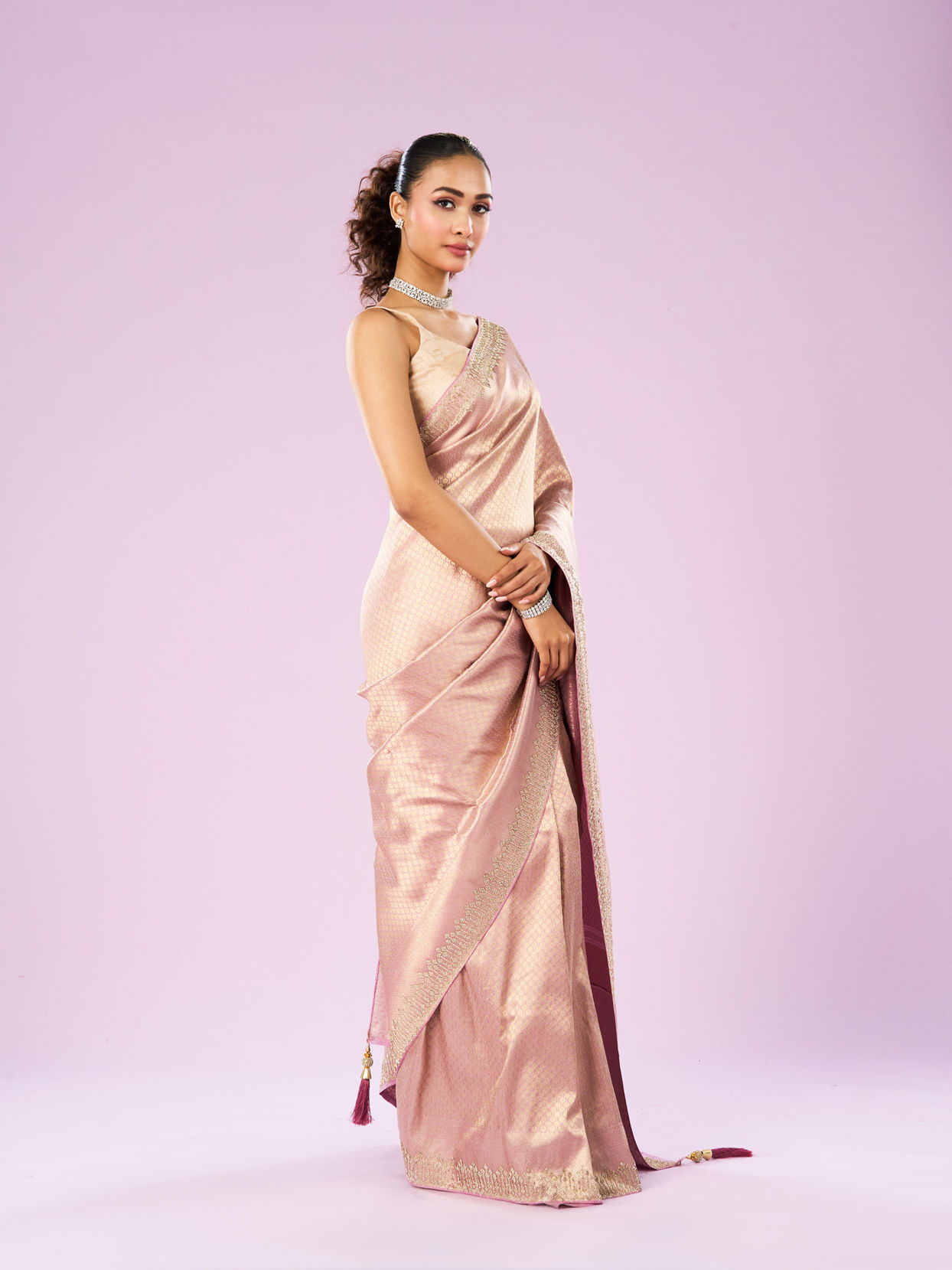 Mohey Women Purple Radiance Saree