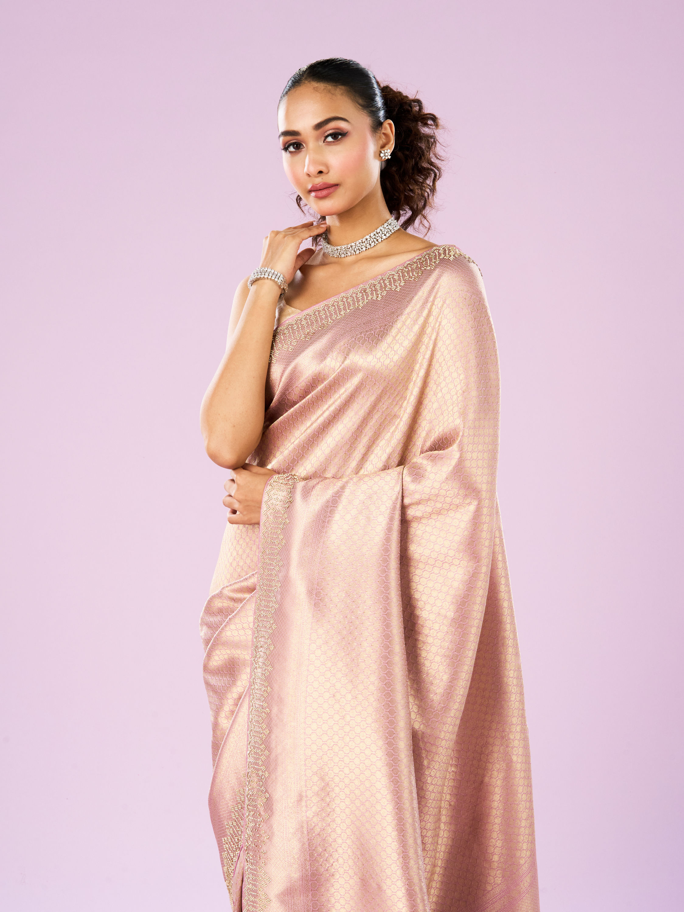 Mohey Women Purple Radiance Saree