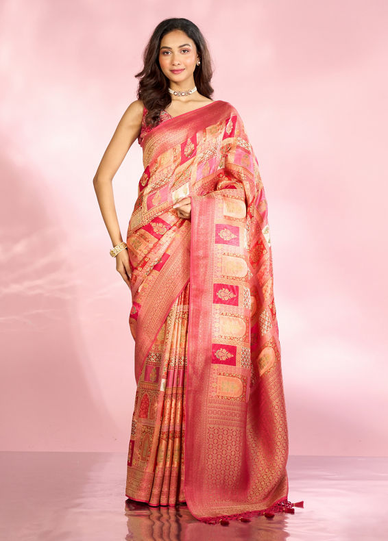 Mohey Women Ethereal Coral Charm Saree