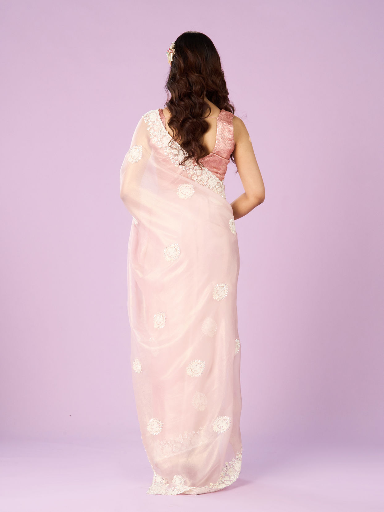 Mohey Women Pink Organza Saree Bliss