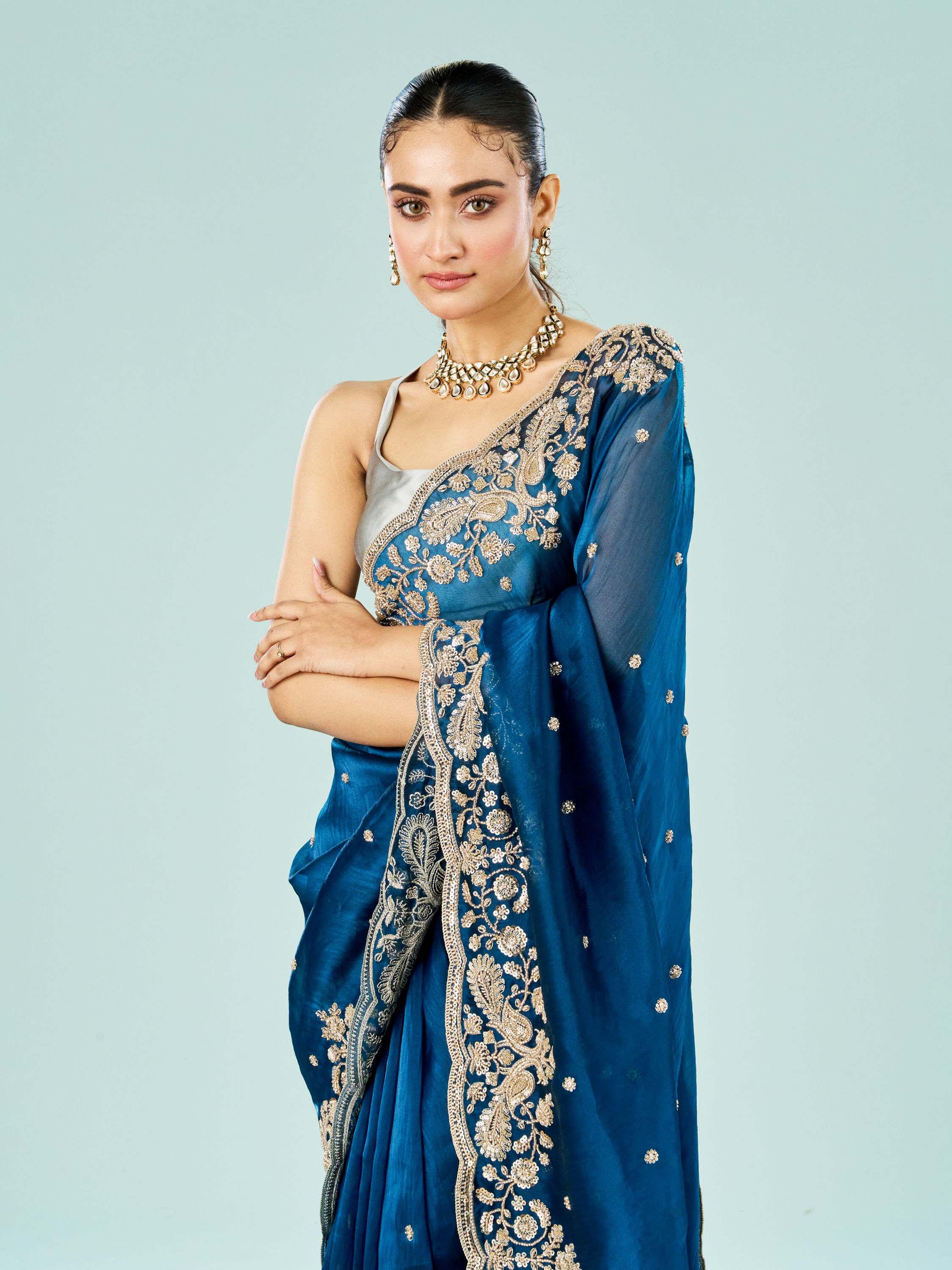 Mohey Women Indigo Starlet Organza Saree
