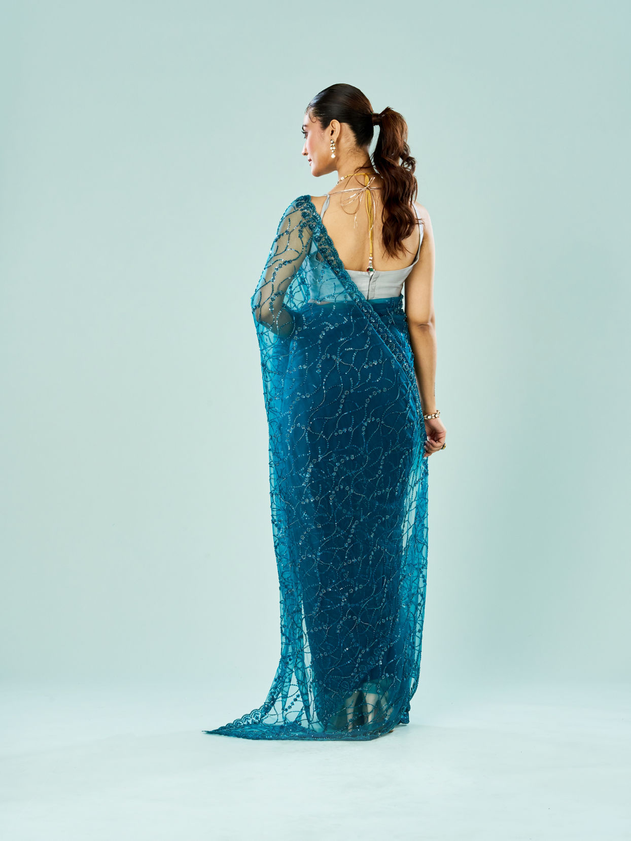 Mohey Women Blue Majesty Net Saree