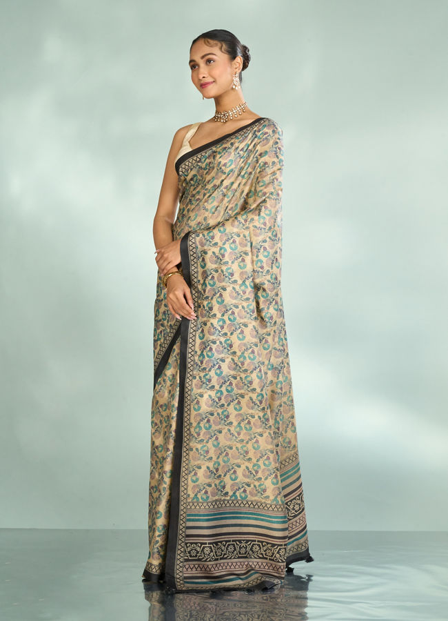 Mohey Women Glowing Fawn Elegance Saree